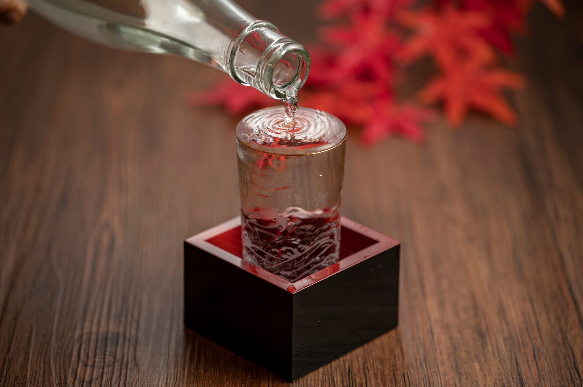 ショットグラスで乾杯